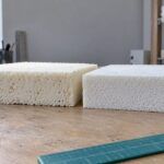 Muestras de espuma de látex natural y sintético